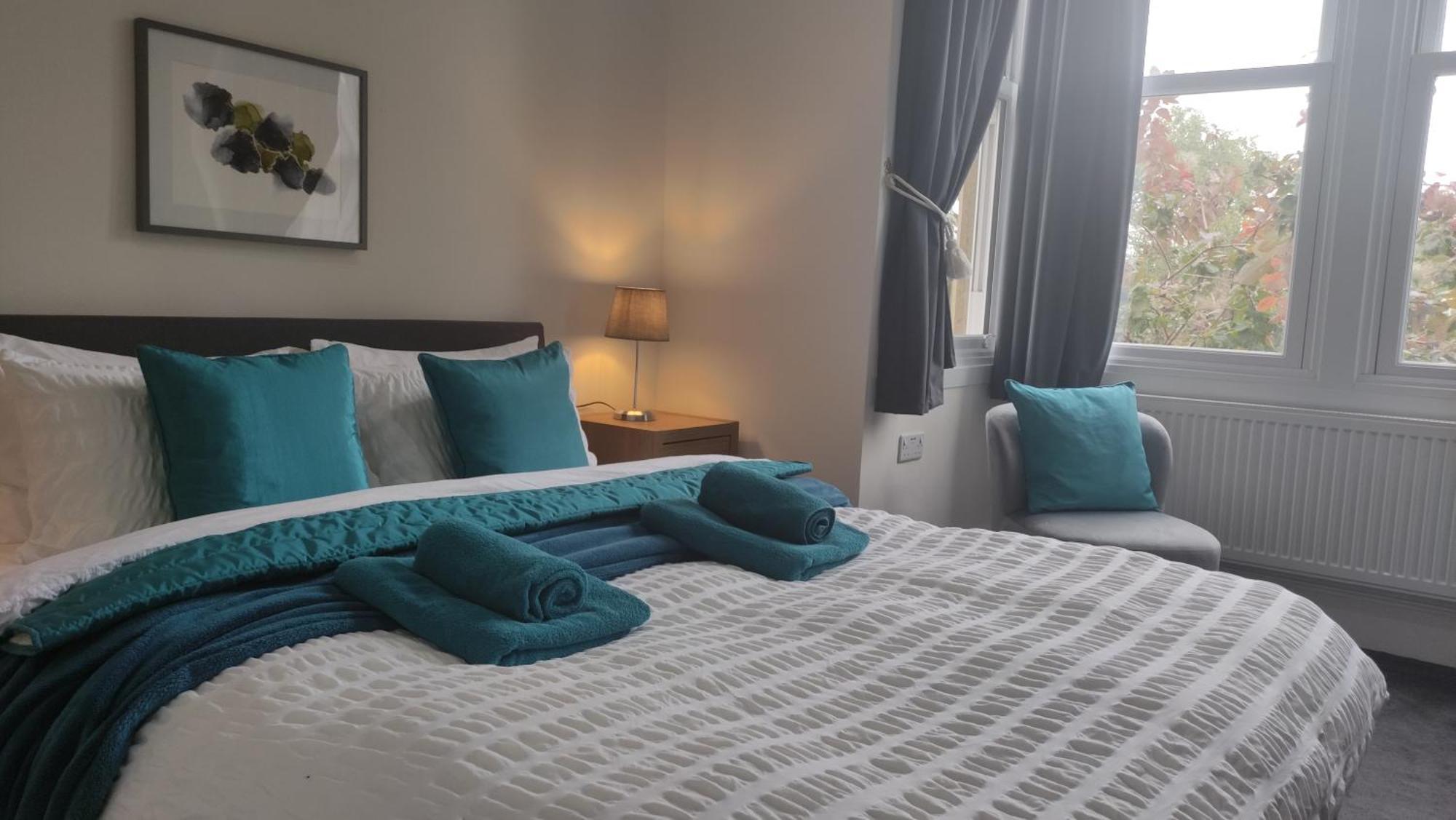 Elegant Malvhina Retreat On The Malvern Hills Great Malvern Ngoại thất bức ảnh