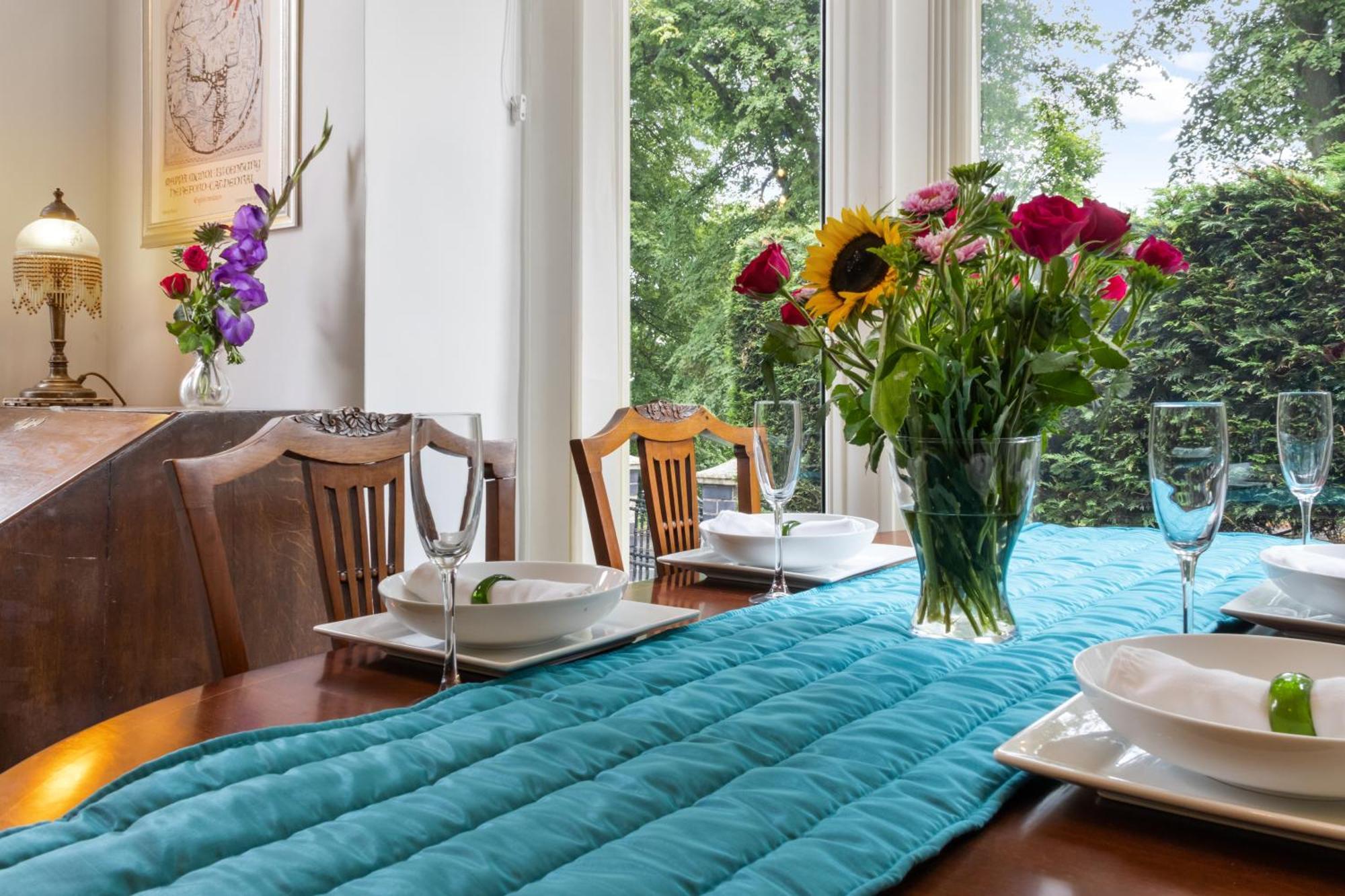 Elegant Malvhina Retreat On The Malvern Hills Great Malvern Ngoại thất bức ảnh
