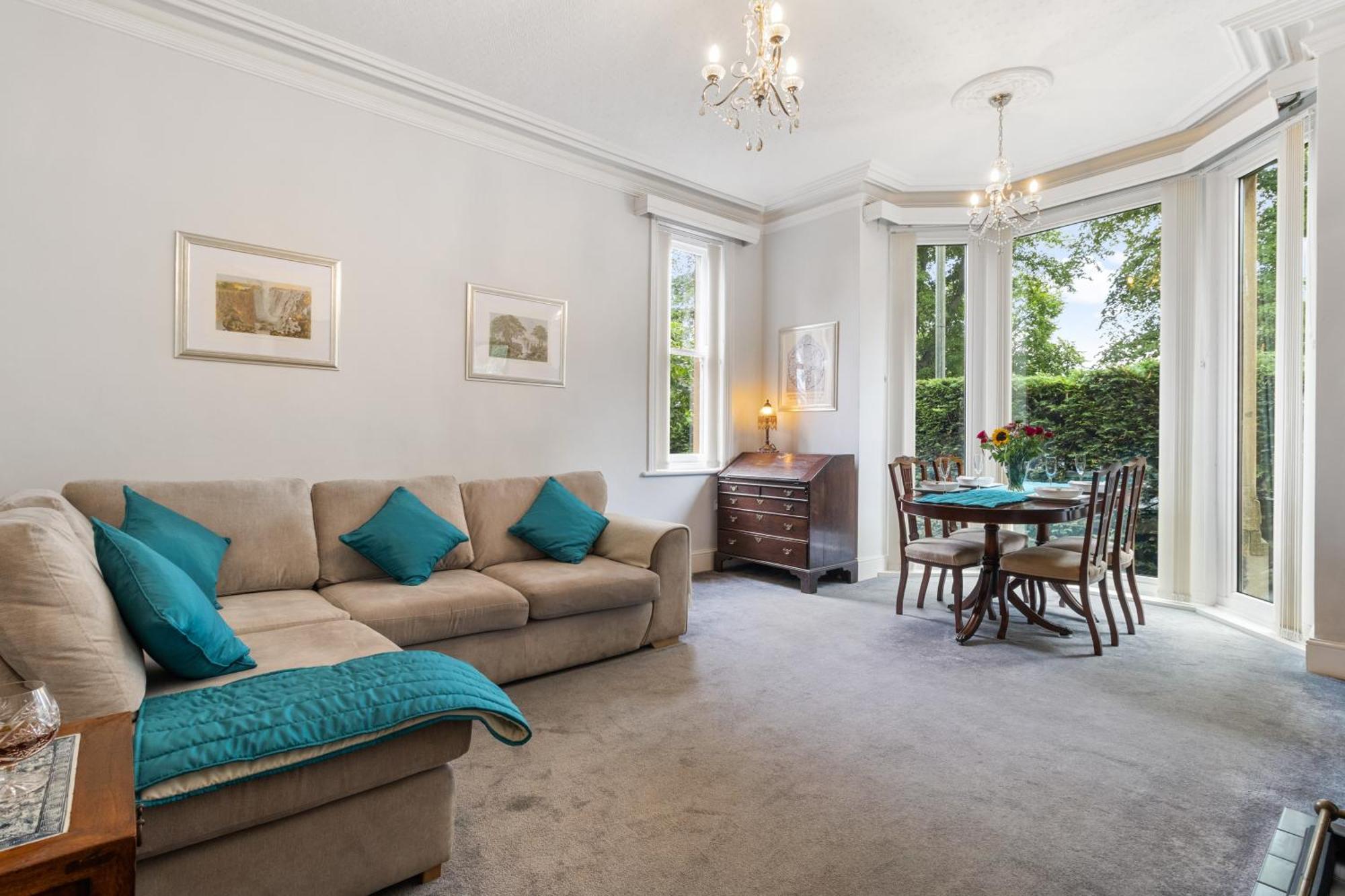 Elegant Malvhina Retreat On The Malvern Hills Great Malvern Ngoại thất bức ảnh