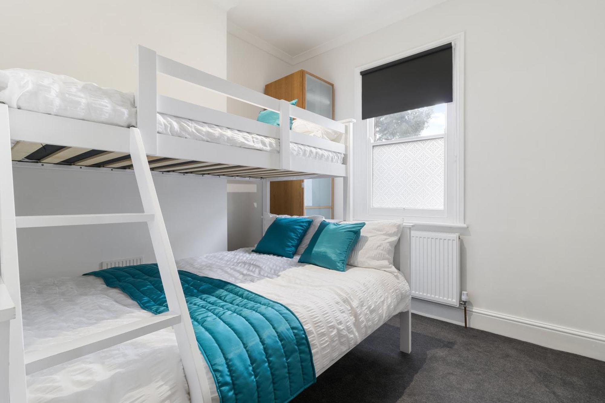 Elegant Malvhina Retreat On The Malvern Hills Great Malvern Ngoại thất bức ảnh